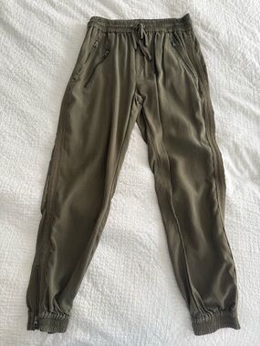 Women’s Olive Green Drawstring Jogger Pants